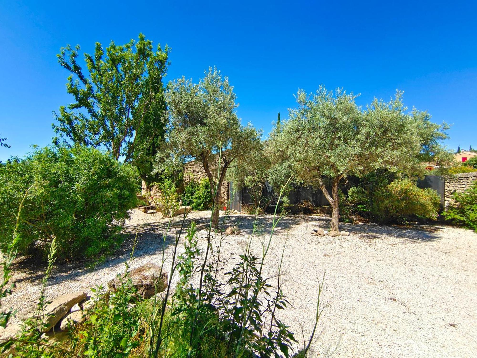 Rue Du Chateau A Cabrieres D'Avignon Panzió Kültér fotó